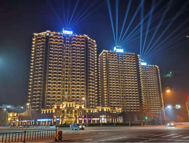 威(wei)海市華瀚大湖公館樓(lou)體(ti)及週邊景觀(guan)亮化工程